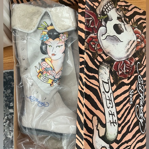 Ed Hardy Boots - Picture 1 of 6